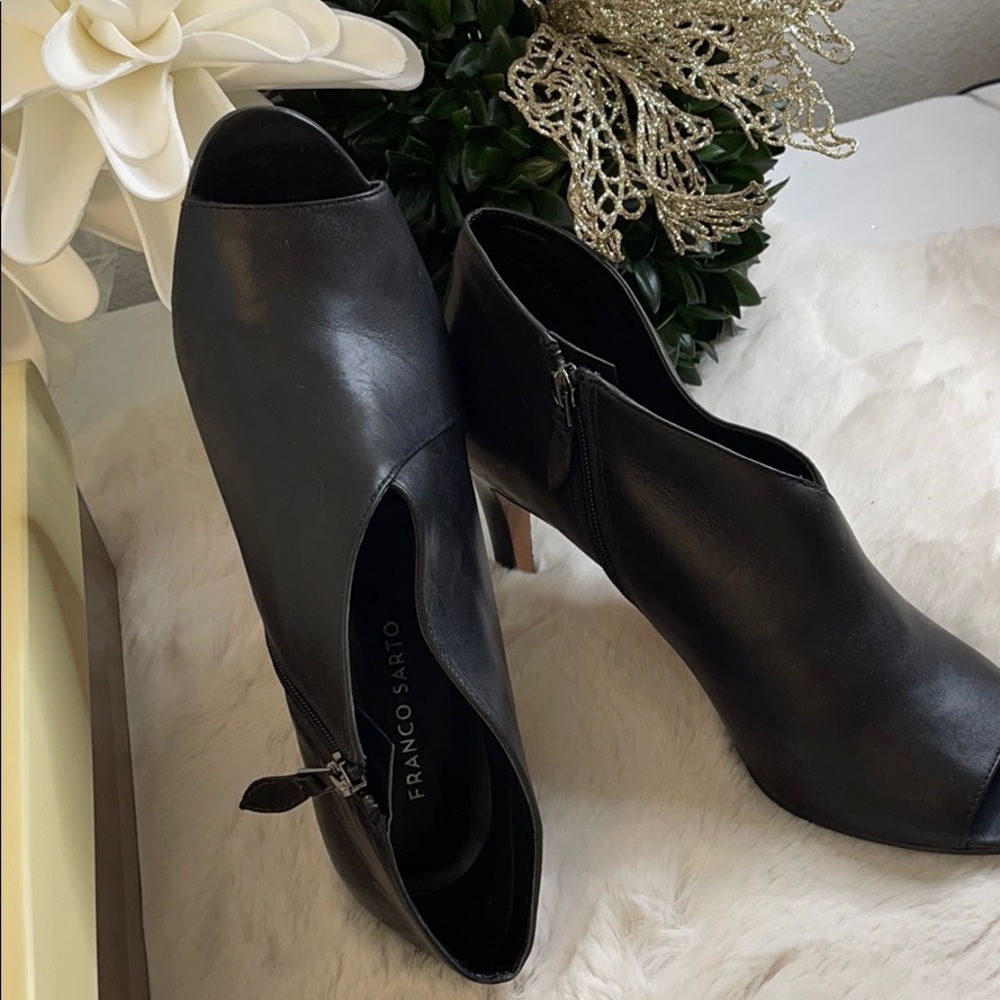 Booties - Picture 4 of 14